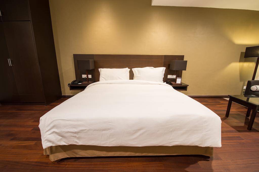 Lazenda Hotel Labuan Pokoj fotografie